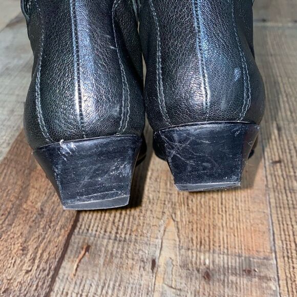 Stuart Weitzman Black Leather Booties - Picture 7 of 12